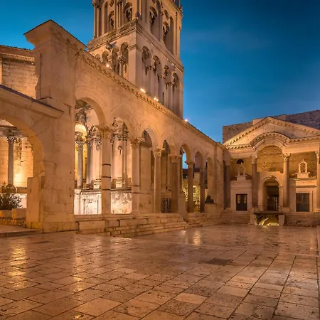 Apartman Riviera Premier *