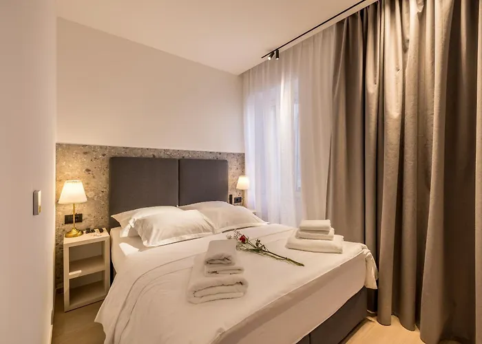 Riviera Premier Split