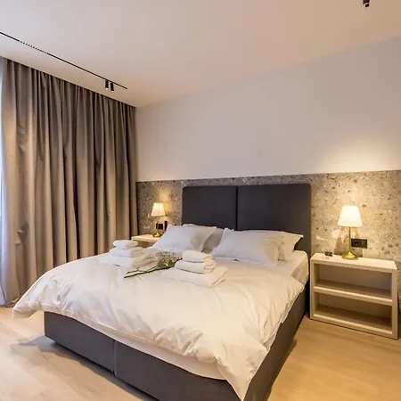 Apartment Riviera *