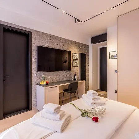 Appartement Riviera Premier *