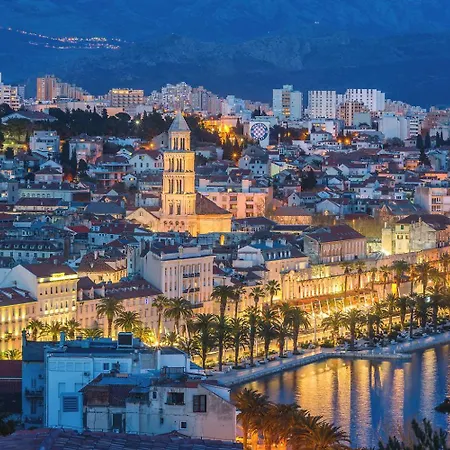 Riviera Premier Appartement *